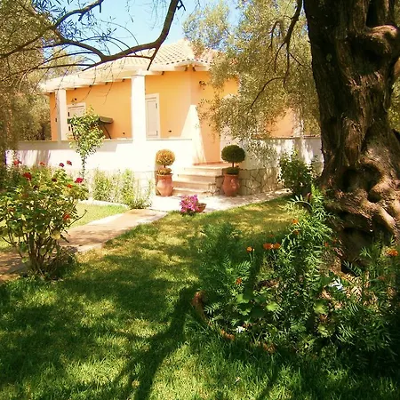 Holiday home Hector Lefkada City
